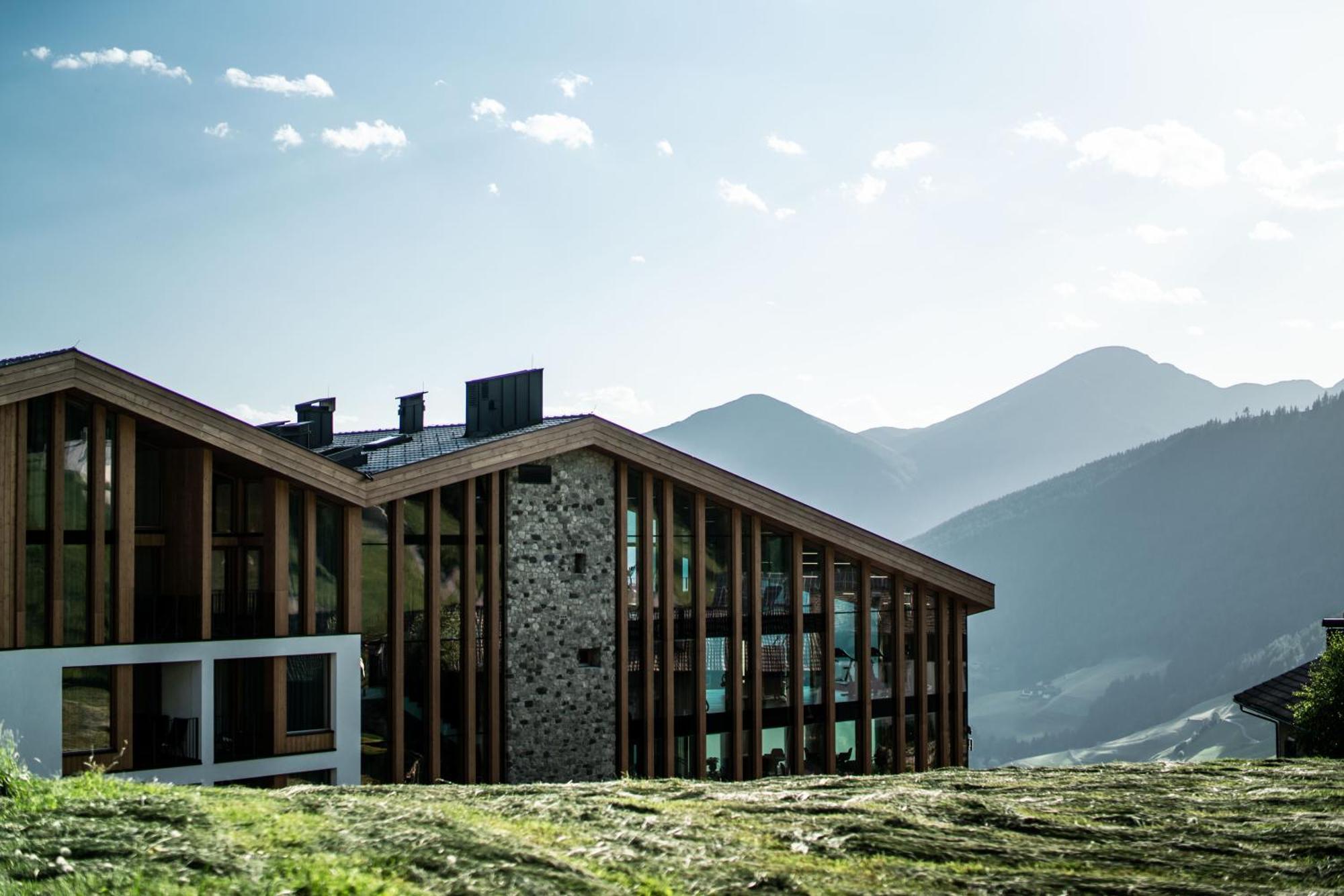 Panoramic Lotsch Hotel Sarentino Buitenkant foto