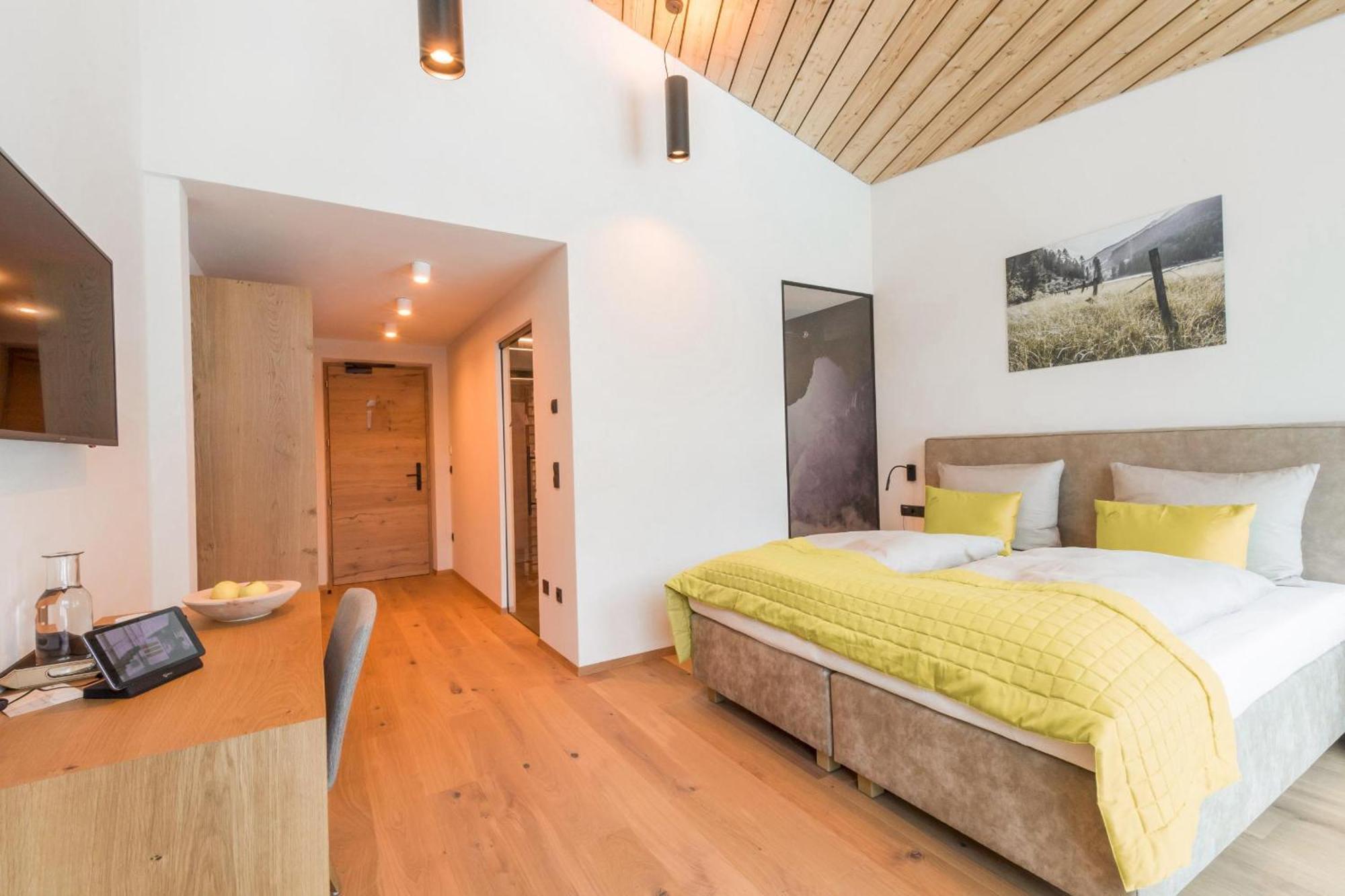 Panoramic Lotsch Hotel Sarentino Kamer foto